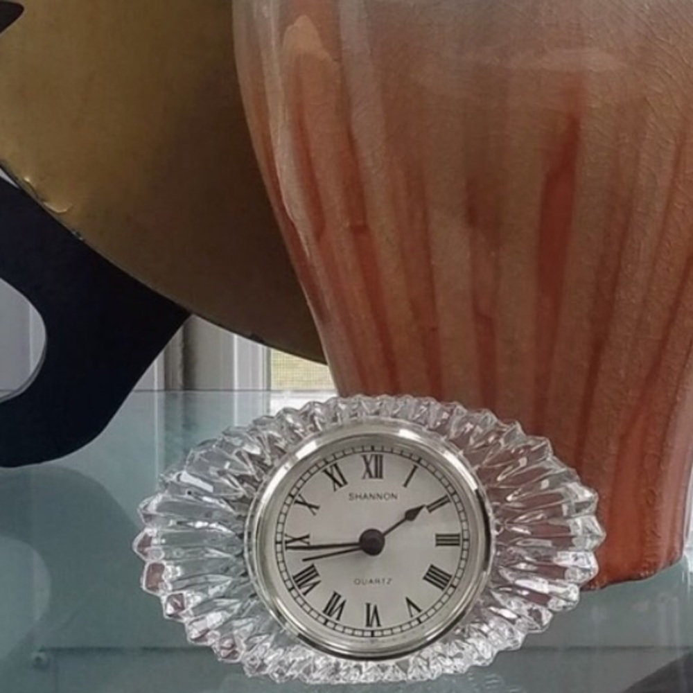 Vintage Shannon Handcrafted Crystal Oval Clock